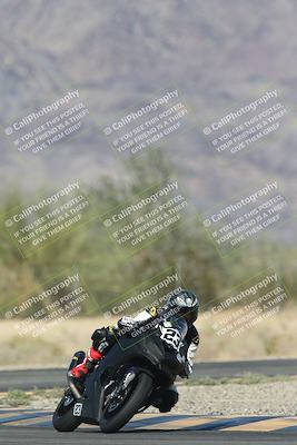 media/Oct-30-2025-Racers Edge (Thu) [[dabbdaf680]]/3-B Group/Session 5 (Turn 6)/